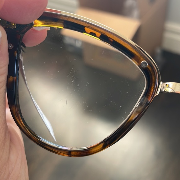 Set of 2 brown tortoise glasses 1 clear lens NWT the other are+2.00 blue light - Picture 6 of 16